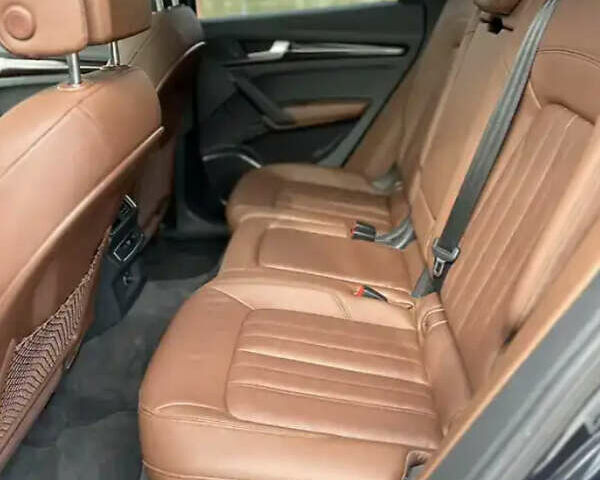 Синій Ауді Ку 5, об'ємом двигуна 1.98 л та пробігом 95 тис. км за 27500 $, фото 6 на Automoto.ua