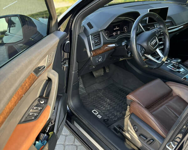 Синий Ауди Ку 5, объемом двигателя 1.98 л и пробегом 159 тыс. км за 23700 $, фото 28 на Automoto.ua