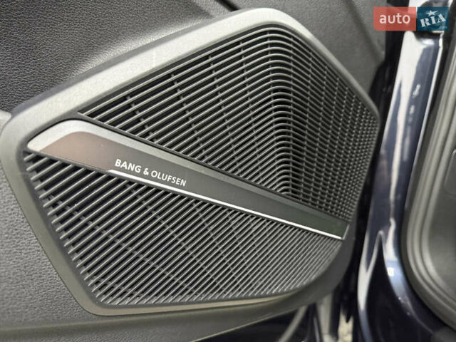 Синий Ауди Ку 5, объемом двигателя 1.98 л и пробегом 79 тыс. км за 29999 $, фото 22 на Automoto.ua