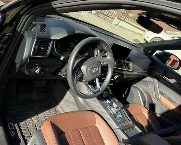 Синій Ауді Ку 5, об'ємом двигуна 0 л та пробігом 88 тис. км за 28000 $, фото 33 на Automoto.ua