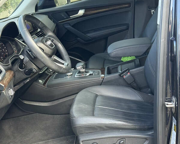 Синий Ауди Ку 5, объемом двигателя 1.98 л и пробегом 78 тыс. км за 25000 $, фото 14 на Automoto.ua