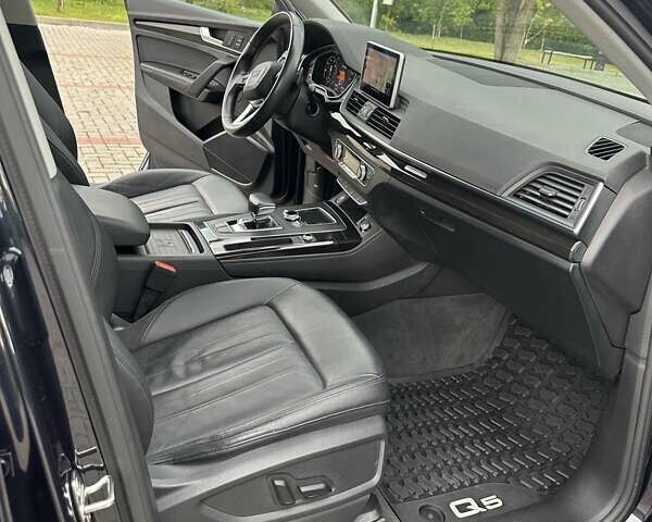 Синій Ауді Ку 5, об'ємом двигуна 1.98 л та пробігом 66 тис. км за 40300 $, фото 7 на Automoto.ua