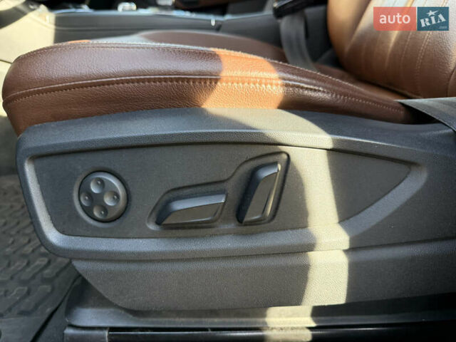 Синій Ауді Ку 5, об'ємом двигуна 0 л та пробігом 88 тис. км за 28000 $, фото 24 на Automoto.ua