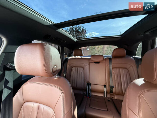 Синій Ауді Ку 5, об'ємом двигуна 0 л та пробігом 88 тис. км за 28000 $, фото 26 на Automoto.ua