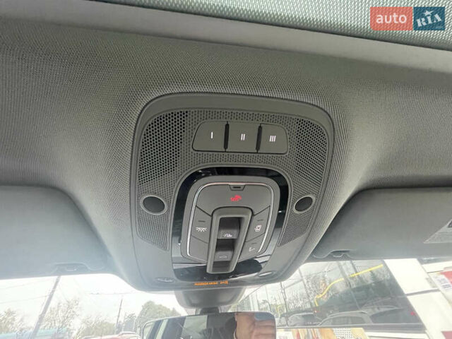 Синий Ауди Ку 5, объемом двигателя 1.98 л и пробегом 123 тыс. км за 24900 $, фото 19 на Automoto.ua