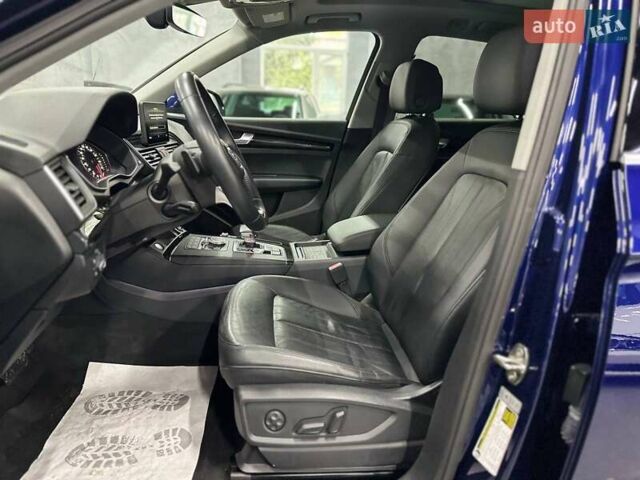 Ауди Ку 5 2019 в Каменское - Днепродзержинск на Automoto.ua Синий Ауди Ку 5, объемом двигателя 2 л и пробегом 92 тыс. км за 21499 $, фото 10 на Automoto.ua