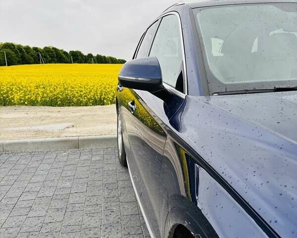 Синий Ауди Ку 5, объемом двигателя 1.98 л и пробегом 109 тыс. км за 28800 $, фото 4 на Automoto.ua