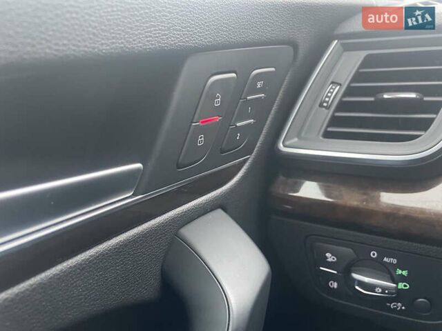 Синий Ауди Ку 5, объемом двигателя 1.98 л и пробегом 123 тыс. км за 24900 $, фото 24 на Automoto.ua