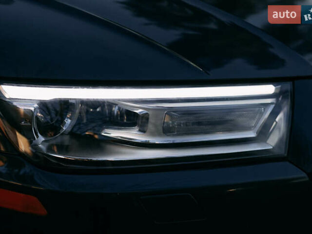 Ауди Ку 5 2019 в Киеве на Automoto.ua Синий Ауди Ку 5, объемом двигателя 2 л и пробегом 91 тыс. км за 27500 $, фото 6 на Automoto.ua