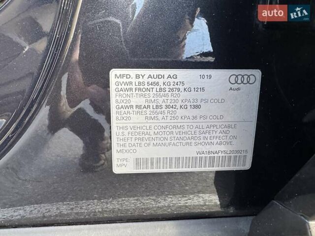 Синий Ауди Ку 5, объемом двигателя 1.98 л и пробегом 77 тыс. км за 31800 $, фото 44 на Automoto.ua