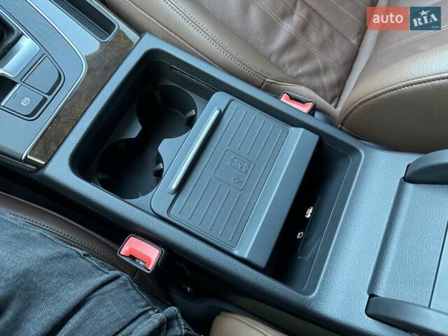 Синий Ауди Ку 5, объемом двигателя 1.98 л и пробегом 77 тыс. км за 31800 $, фото 38 на Automoto.ua