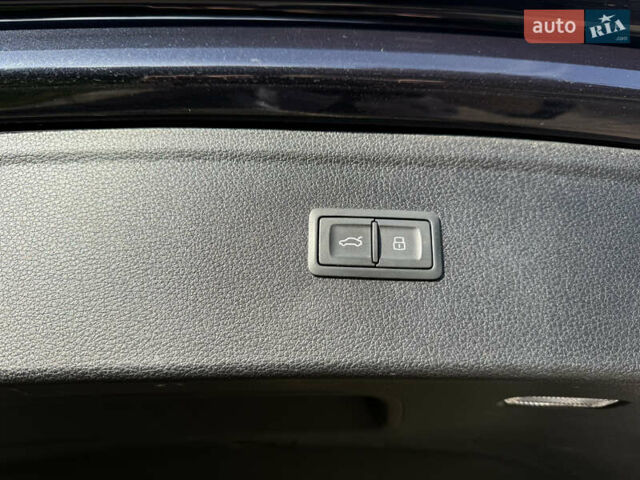 Синій Ауді Ку 5, об'ємом двигуна 0 л та пробігом 88 тис. км за 28000 $, фото 13 на Automoto.ua