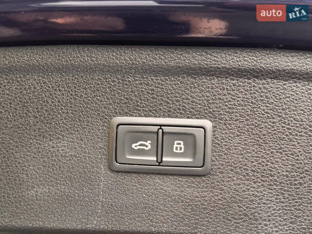 Синий Ауди Ку 5, объемом двигателя 1.98 л и пробегом 115 тыс. км за 30000 $, фото 23 на Automoto.ua