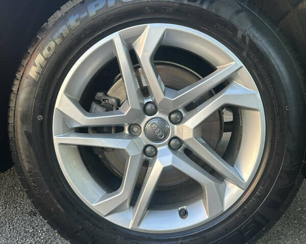 Синий Ауди Ку 5, объемом двигателя 1.98 л и пробегом 115 тыс. км за 30000 $, фото 25 на Automoto.ua