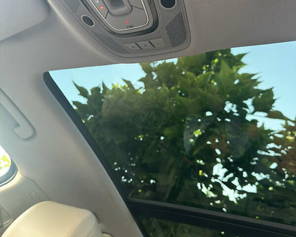 Синий Ауди Ку 5, объемом двигателя 1.98 л и пробегом 115 тыс. км за 30000 $, фото 30 на Automoto.ua