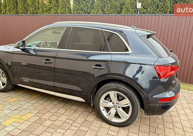 Синий Ауди Ку 5, объемом двигателя 1.98 л и пробегом 123 тыс. км за 24900 $, фото 2 на Automoto.ua