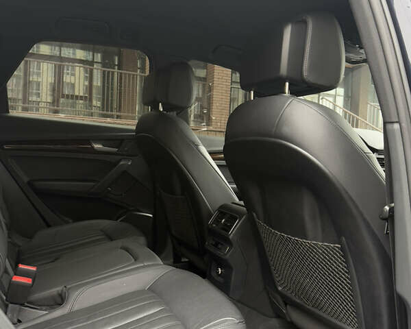 Синий Ауди Ку 5, объемом двигателя 1.98 л и пробегом 62 тыс. км за 26000 $, фото 40 на Automoto.ua