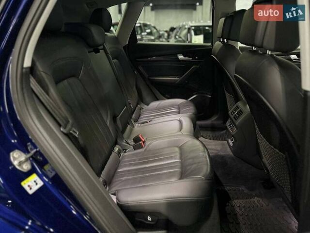 Ауди Ку 5 2019 в Каменское - Днепродзержинск на Automoto.ua Синий Ауди Ку 5, объемом двигателя 2 л и пробегом 92 тыс. км за 21499 $, фото 19 на Automoto.ua