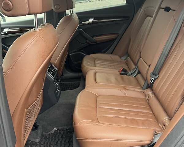 Синий Ауди Ку 5, объемом двигателя 1.98 л и пробегом 189 тыс. км за 22900 $, фото 23 на Automoto.ua