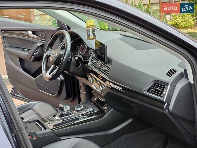 Синій Ауді Ку 5, об'ємом двигуна 1.98 л та пробігом 199 тис. км за 20800 $, фото 25 на Automoto.ua