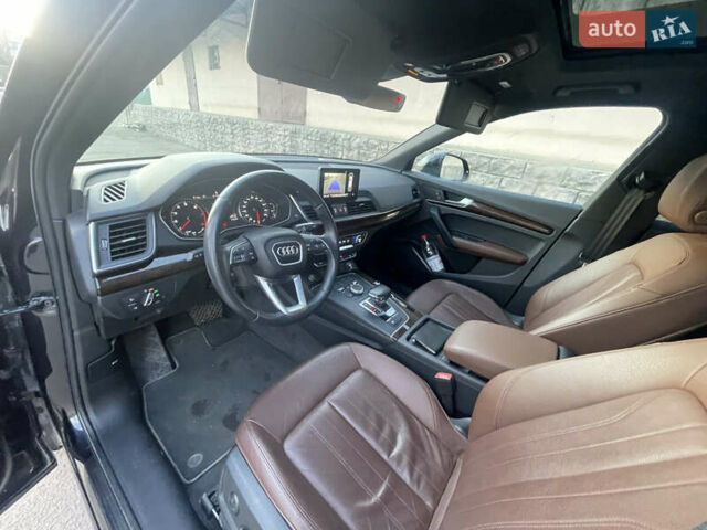 Синий Ауди Ку 5, объемом двигателя 2 л и пробегом 9 тыс. км за 22900 $, фото 11 на Automoto.ua