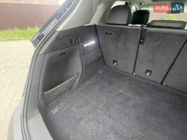 Синий Ауди Ку 5, объемом двигателя 1.98 л и пробегом 123 тыс. км за 24900 $, фото 45 на Automoto.ua