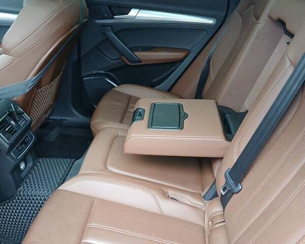 Синий Ауди Ку 5, объемом двигателя 2 л и пробегом 116 тыс. км за 23500 $, фото 19 на Automoto.ua