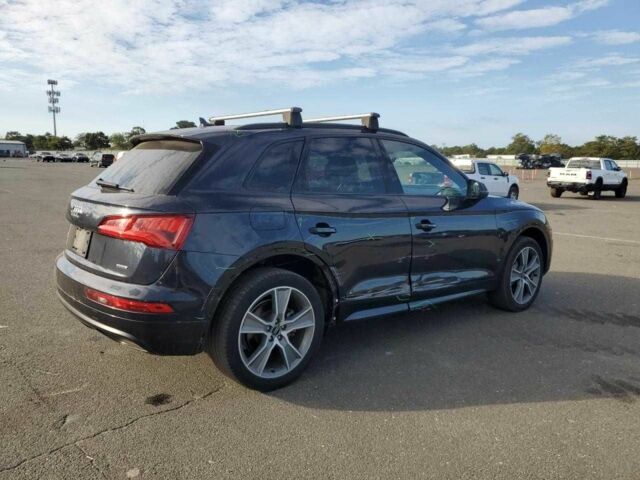 Синий Ауди Ку 5, объемом двигателя 2 л и пробегом 35 тыс. км за 7500 $, фото 2 на Automoto.ua