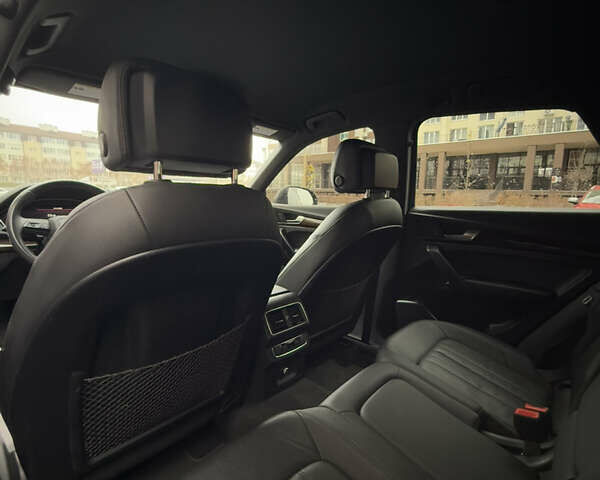 Синий Ауди Ку 5, объемом двигателя 1.98 л и пробегом 62 тыс. км за 26000 $, фото 38 на Automoto.ua