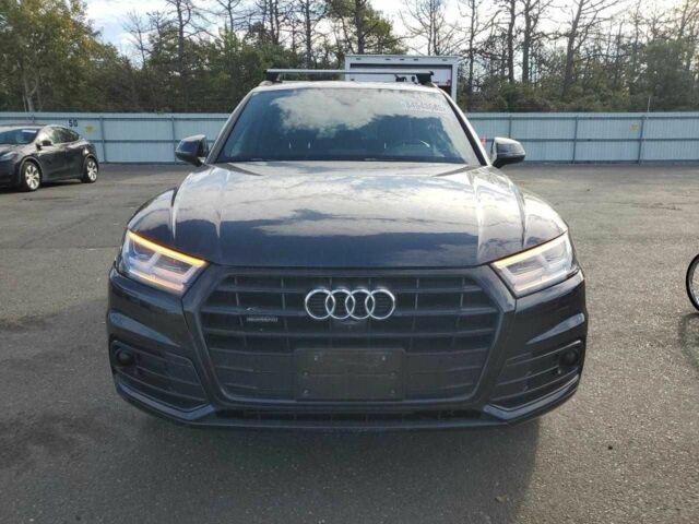 Синий Ауди Ку 5, объемом двигателя 2 л и пробегом 35 тыс. км за 7500 $, фото 4 на Automoto.ua