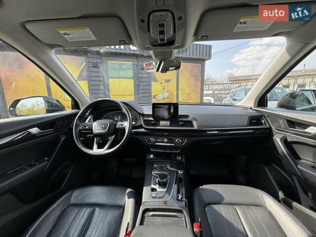 Синий Ауди Ку 5, объемом двигателя 2 л и пробегом 195 тыс. км за 22900 $, фото 4 на Automoto.ua