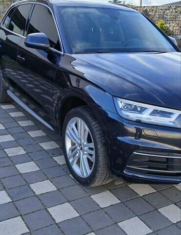 Ауді Ку 5 2019 у Стрые на Automoto.ua Синій Ауді Ку 5, об'ємом двигуна 1.98 л та пробігом 71 тис. км за 28400 $, фото 6 на Automoto.ua