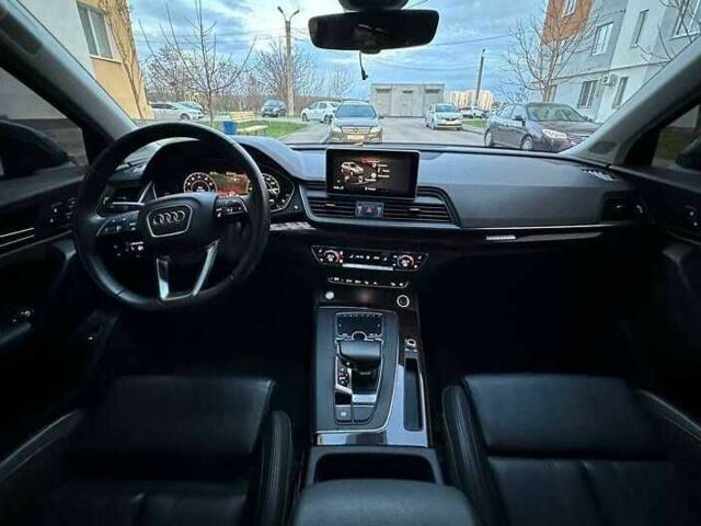 Синий Ауди Ку 5, объемом двигателя 2 л и пробегом 105 тыс. км за 19000 $, фото 7 на Automoto.ua