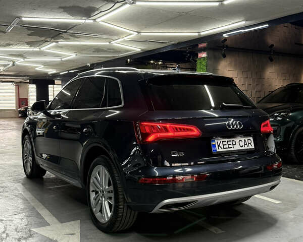 Синій Ауді Ку 5, об'ємом двигуна 2 л та пробігом 125 тис. км за 28000 $, фото 8 на Automoto.ua