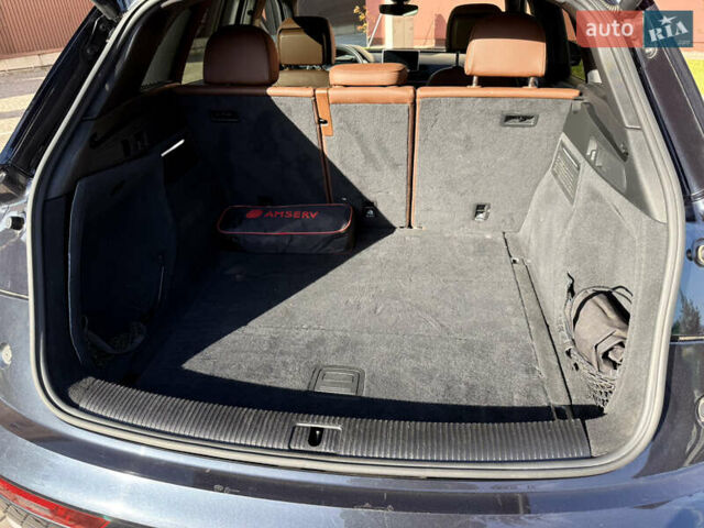 Синій Ауді Ку 5, об'ємом двигуна 0 л та пробігом 88 тис. км за 28000 $, фото 21 на Automoto.ua