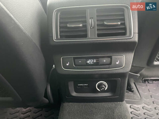 Синий Ауди Ку 5, объемом двигателя 1.98 л и пробегом 123 тыс. км за 24900 $, фото 36 на Automoto.ua