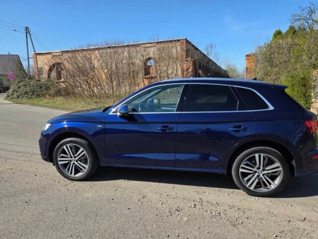 Синий Ауди Ку 5, объемом двигателя 2 л и пробегом 73 тыс. км за 18000 $, фото 4 на Automoto.ua