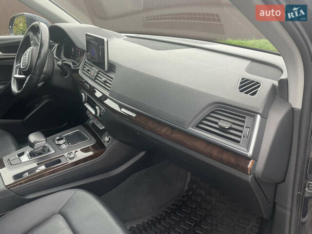 Синий Ауди Ку 5, объемом двигателя 1.98 л и пробегом 123 тыс. км за 24500 $, фото 15 на Automoto.ua