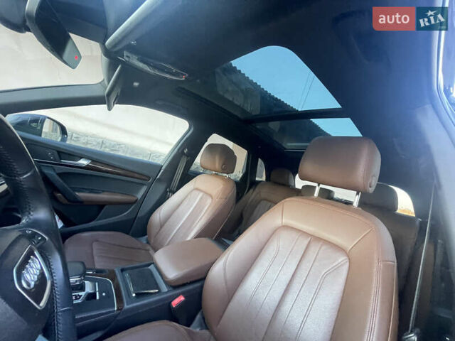 Синий Ауди Ку 5, объемом двигателя 2 л и пробегом 9 тыс. км за 22900 $, фото 12 на Automoto.ua
