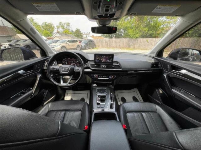 Синий Ауди Ку 5, объемом двигателя 2 л и пробегом 40 тыс. км за 15000 $, фото 8 на Automoto.ua