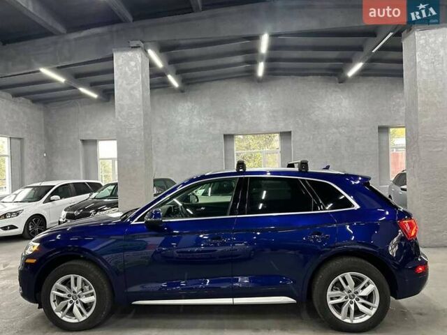 Ауди Ку 5 2019 в Каменское - Днепродзержинск на Automoto.ua Синий Ауди Ку 5, объемом двигателя 2 л и пробегом 92 тыс. км за 21499 $, фото 3 на Automoto.ua