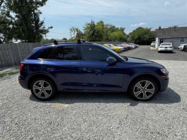 Синій Ауді Ку 5, об'ємом двигуна 2 л та пробігом 37 тис. км за 17800 $, фото 2 на Automoto.ua