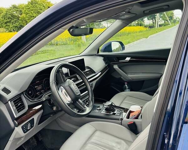 Синий Ауди Ку 5, объемом двигателя 1.98 л и пробегом 109 тыс. км за 28800 $, фото 15 на Automoto.ua