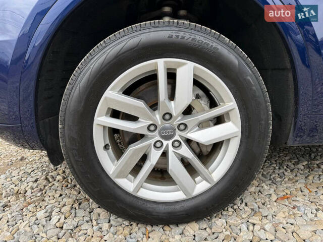 Синій Ауді Ку 5, об'ємом двигуна 2 л та пробігом 85 тис. км за 24900 $, фото 53 на Automoto.ua