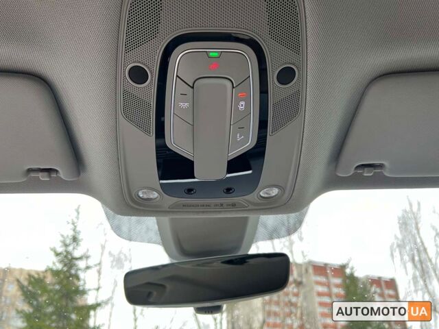 Синий Ауди Ку 5, объемом двигателя 2 л и пробегом 63 тыс. км за 42300 $, фото 22 на Automoto.ua