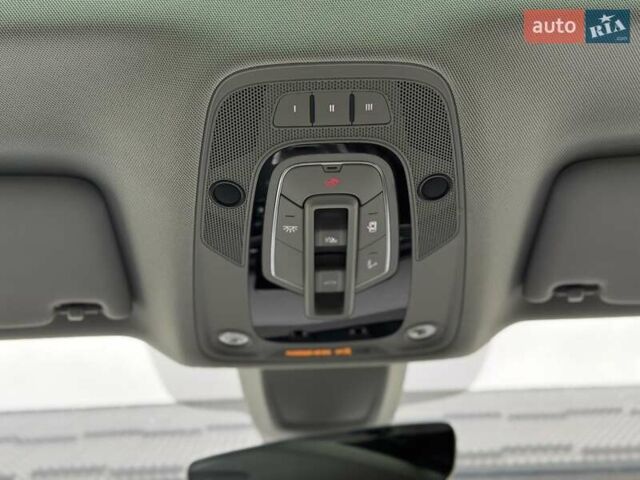 Синий Ауди Ку 5, объемом двигателя 2 л и пробегом 79 тыс. км за 25999 $, фото 104 на Automoto.ua