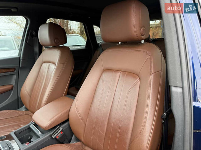 Синій Ауді Ку 5, об'ємом двигуна 2 л та пробігом 85 тис. км за 24900 $, фото 18 на Automoto.ua