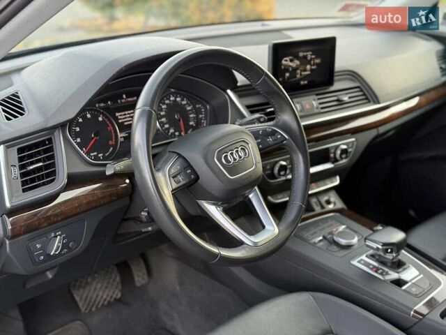 Синий Ауди Ку 5, объемом двигателя 1.98 л и пробегом 79 тыс. км за 27500 $, фото 36 на Automoto.ua