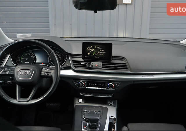 Синій Ауді Ку 5, об'ємом двигуна 1.98 л та пробігом 135 тис. км за 35000 $, фото 8 на Automoto.ua