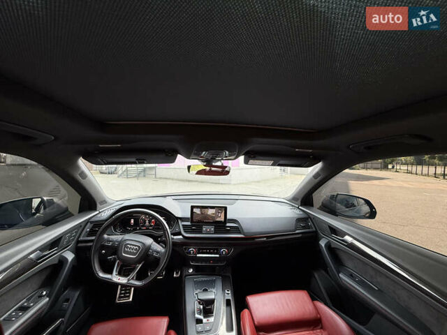 Синий Ауди Ку 5, объемом двигателя 3 л и пробегом 42 тыс. км за 54800 $, фото 35 на Automoto.ua